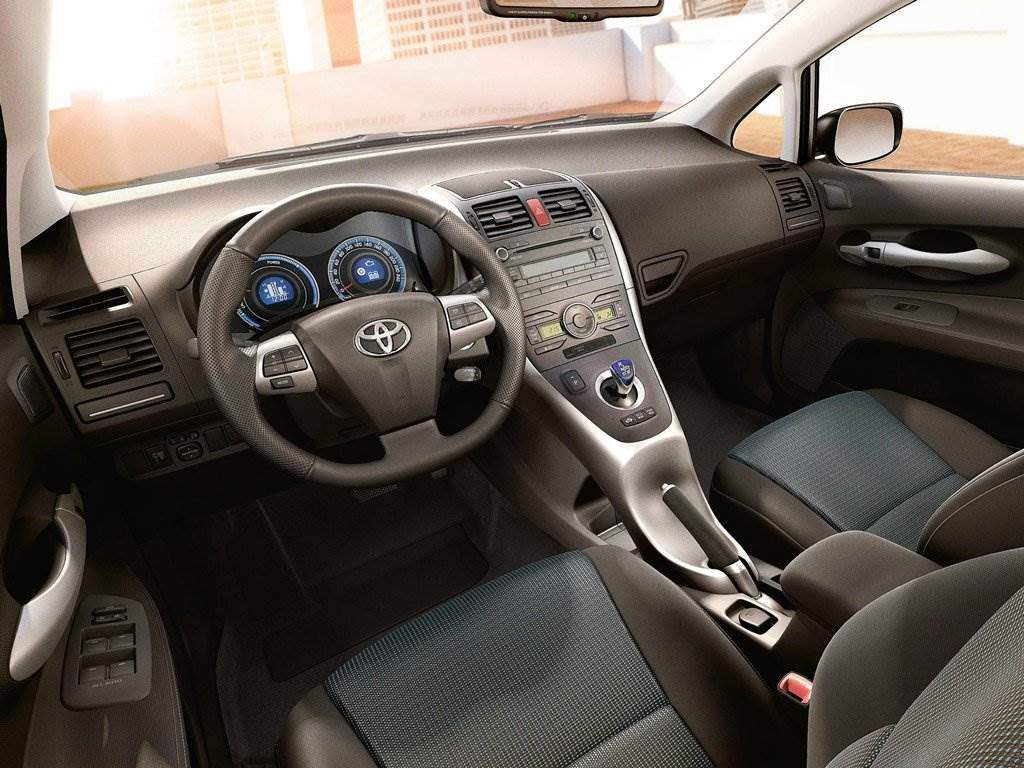 Toyota Auris Hybrid: Der kompakte Volkshybrid | Elektroauto-News.net