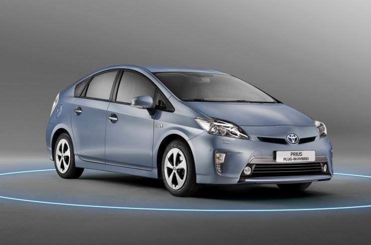 LeasePlan wirbt bei Flottenkunden für Toyota Prius Plug-in Hybrid