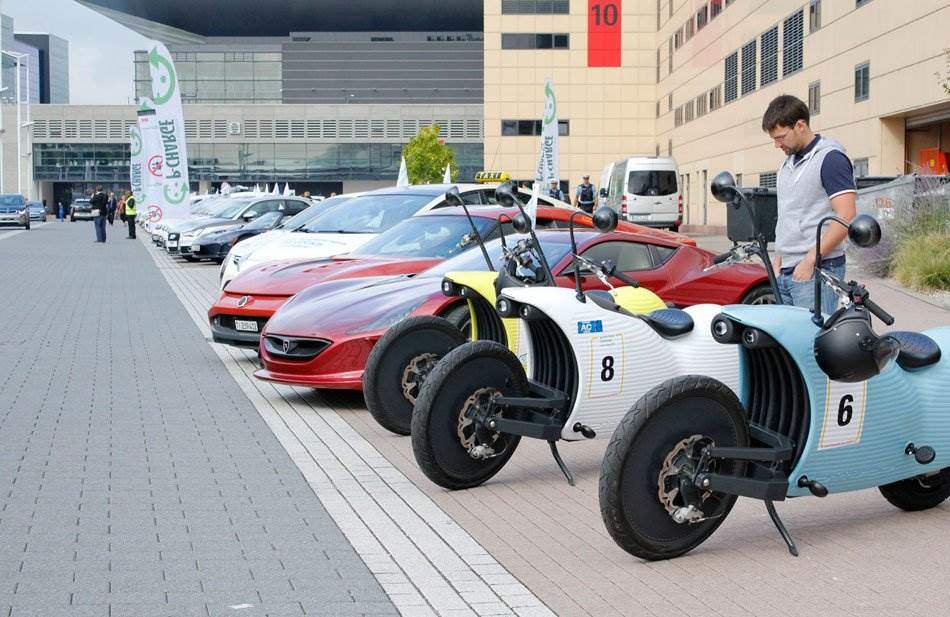 Der Pioniergeist von Bertha Benz schwebte über der IAA 2013