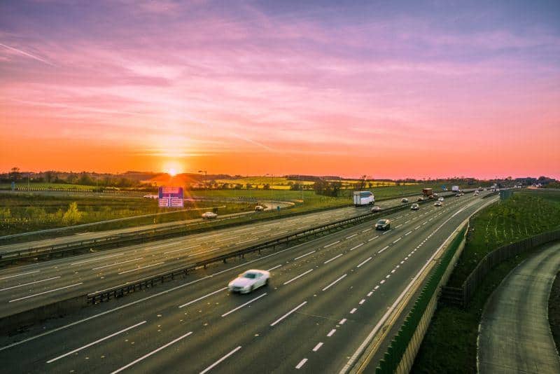 Kooperation Tank & Rast x EnBW – 68 Schnellladesäulen für Baden-Württembergs Autobahnraststätten