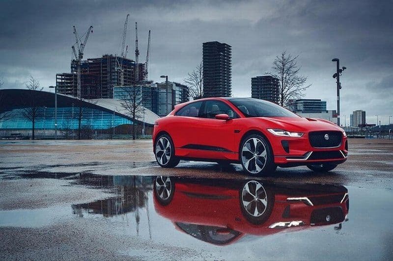 Cover Image for Fast 11% aller im Juni 2019 weltweit verkauften Jaguar-Modelle wurden elektrisch betrieben