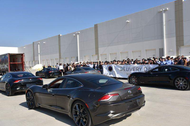 Cover Image for Karma Automotive startet mit der Auslieferung des Revero