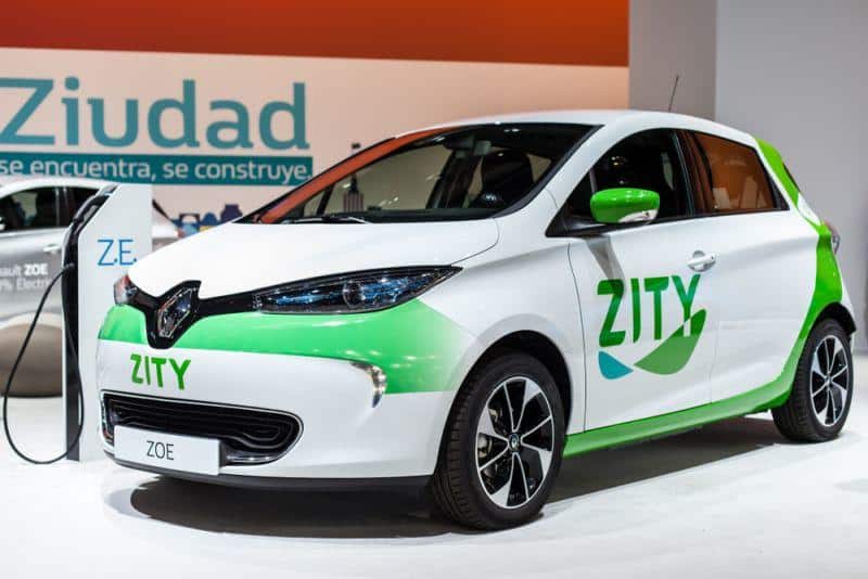Cover Image for Renault stellt 500 Elektroautos für einen neuen Car-Sharing-Service in Madrid zur Verfügung