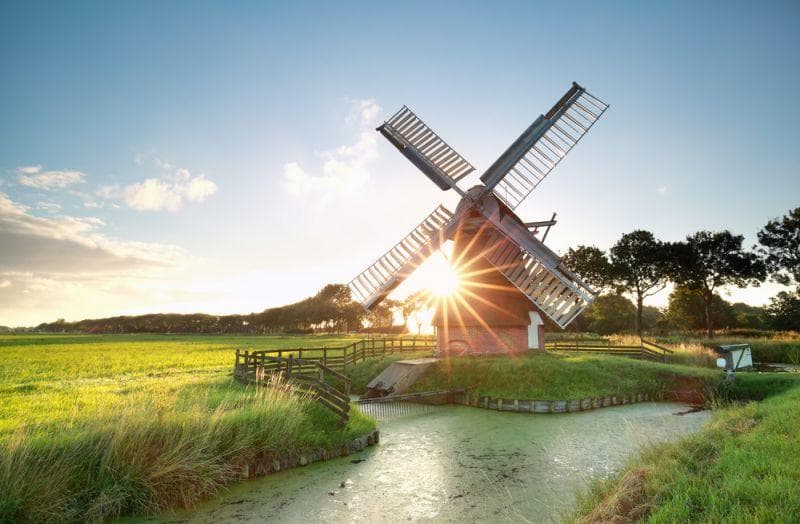 Cover Image for Niederlande: Keine neuen Verbrenner nach 2030