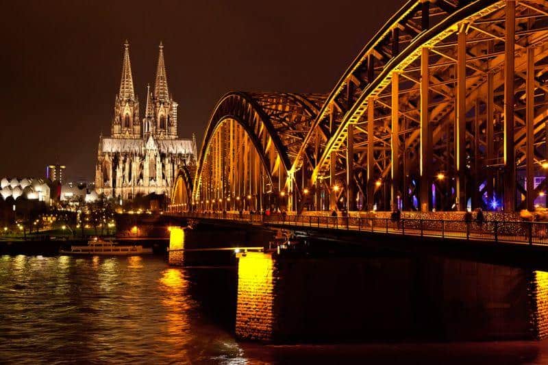 duraBASt – Testgelände für Innovationen im Autobahnkreuz Köln-Ost