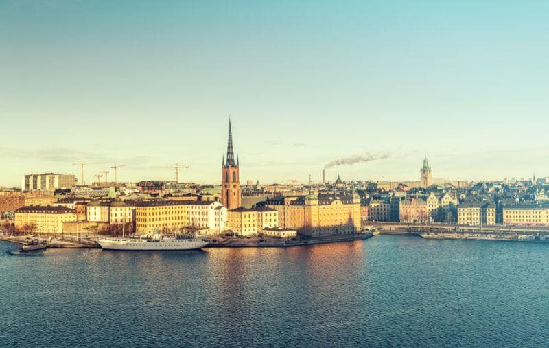 E.ON unterstützt Taxi Stockholm bei Umrüstung auf Elektromobilität