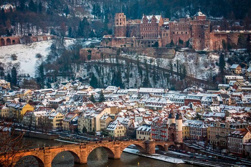 Multifunktionale Straßenleuchte in der Heidelberger Bahnstadt