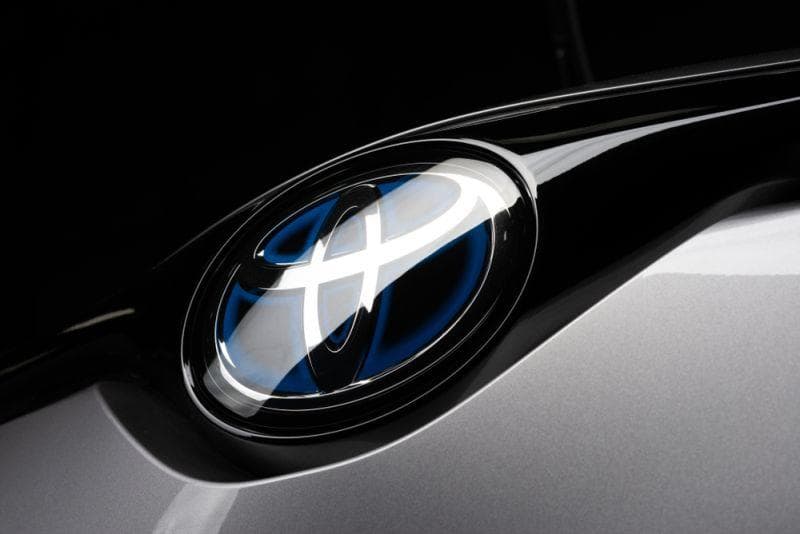 Cover Image for Toyota erwägt austauschbare Batterien für die eigenen Elektroautos