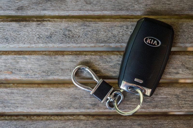 Cover Image for KIA will in Indien Elektro- und Hybridfahrzeuge produzieren