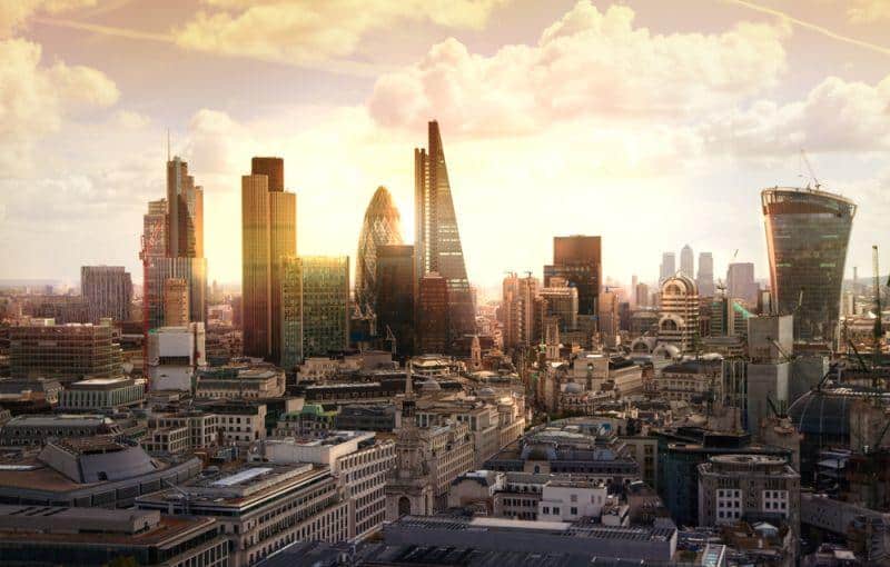 Cover Image for GOVECS bringt 6.000 E-Schwalben nach London