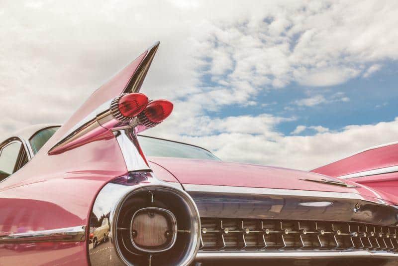 Cover Image for Cadillac: E-Mobilität erhält mehr Aufmerksamkeit – Diesel-Entwicklung auf Eis gelegt