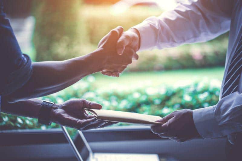 Cover Image for EnBW platziert Grüne Anleihe für Investitionen in Photovoltaik, Windenergie und Elektromobilität