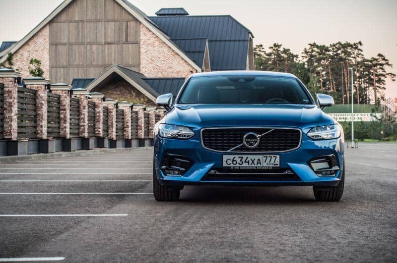 Cover Image for Festkörper-Akkus? Ricardo testet Elektroauto-Batterien für Volvo