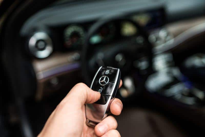 Cover Image for Mercedes-Einkaufschef: Wandel zur Elektromobilität muss „atmen“ können