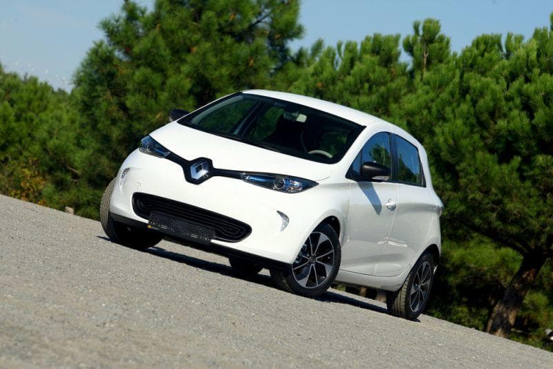 Cover Image for Renault ZOE lässt sich dank Vulog leichter bei Carsharing-Anbieter einflotten
