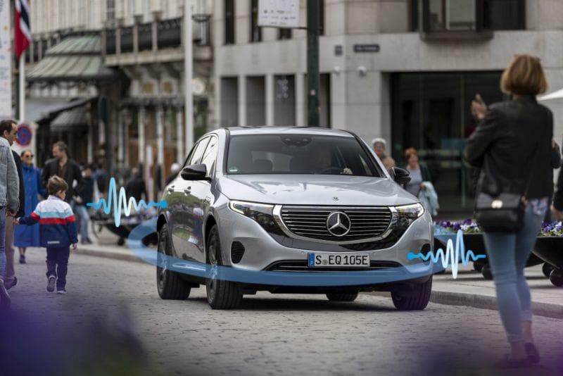 Cover Image for Mercedes gibt seinen E-Autos eine Stimme