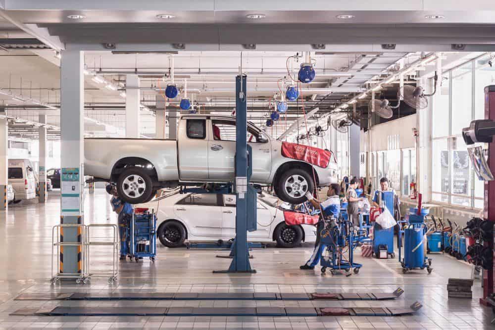 Cover Image for Toyota investiert in Indonesien zwei Milliarden US-Dollar in Elektromobilität