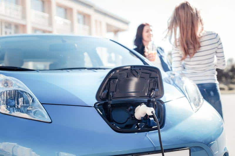 Cover Image for EnBW plant 14.000 Mitarbeitern reine E-Autos zur Verfügung zu stellen