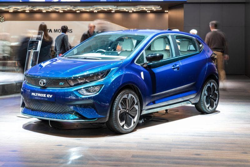 Tata Motors plant vier E-Autos in den nächsten 18 Monaten auf Indiens Straße zu bringen