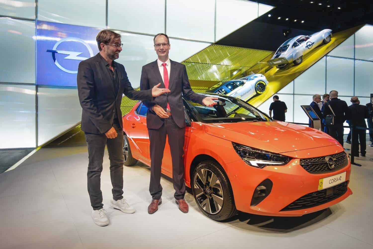 Cover Image for Opel kündigt auf der IAA neue Elektroautos an