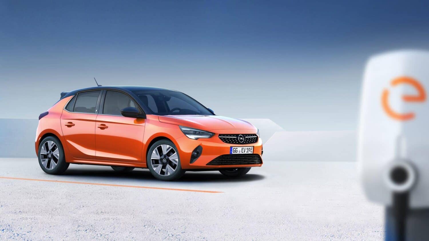 Cover Image for Opel setzt auf Universal-Ladekabel für eigene E-Offensive