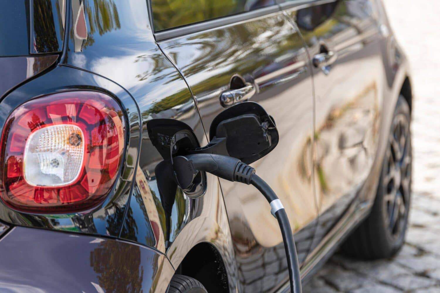 ADAC-Präsident: Elektroautos „ein wesentlicher Baustein für die Antriebswende“