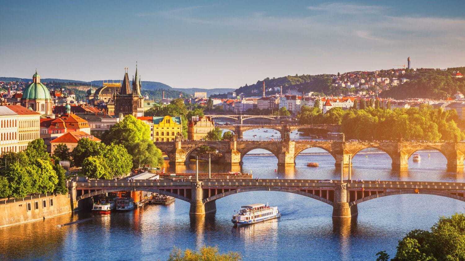 Cover Image for Driivz stellt die digitale EV Ladeinfrastruktur für die Mobilitätswende in Tschechien bereit