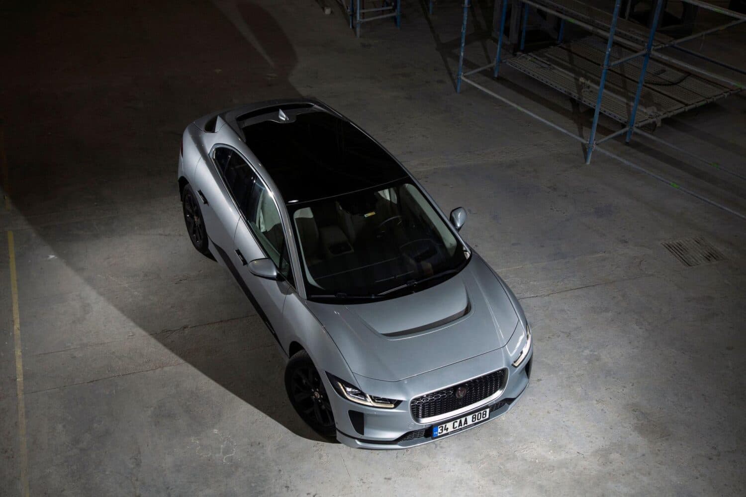 Cover Image for Jaguar SVO-Chef stellt Hochleistungs-I-Pace-SVR in Aussicht