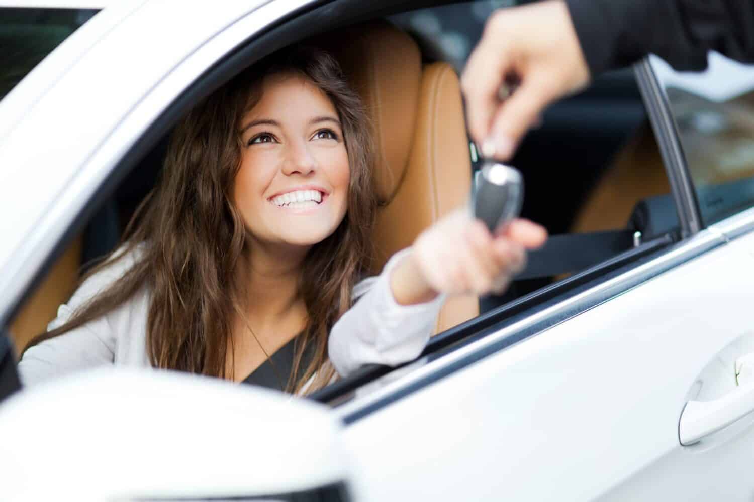 ADAC bringt Autokredit für neue und gebrauchte Elektrofahrzeuge an den Start