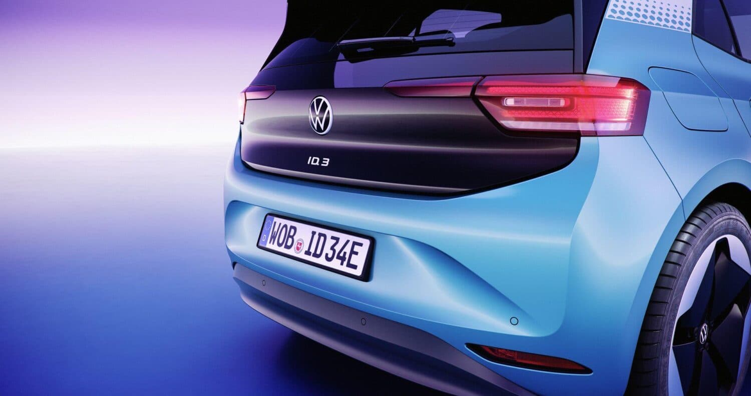 Cover Image for Wasserstoff oder Batterie? So begründet VW seinen Fokus auf Akku-Elektroautos