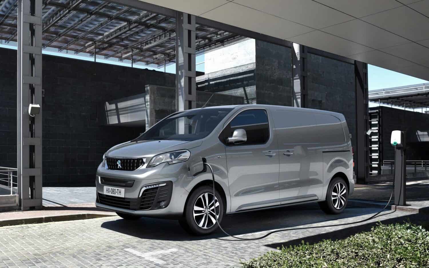 Cover Image for Peugeot stellt Elektrotransporter e-Expert vor