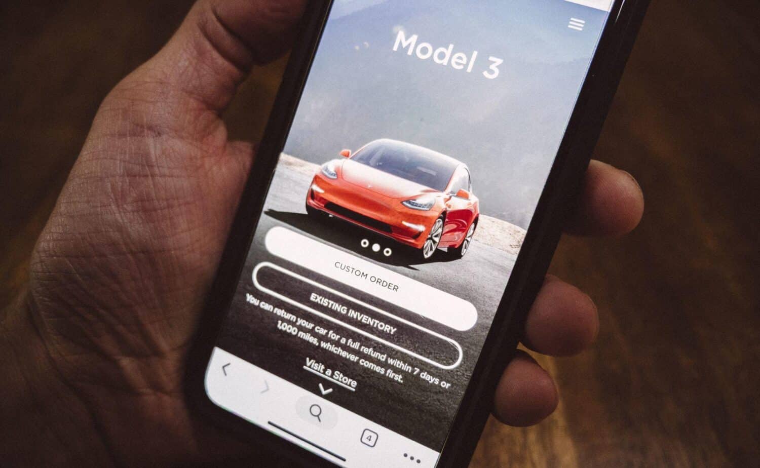 E-Automarkt 09/2019: Mehr Tesla Model 3 verkauft als 7 nachfolgende E-Auto-Modelle zusammen