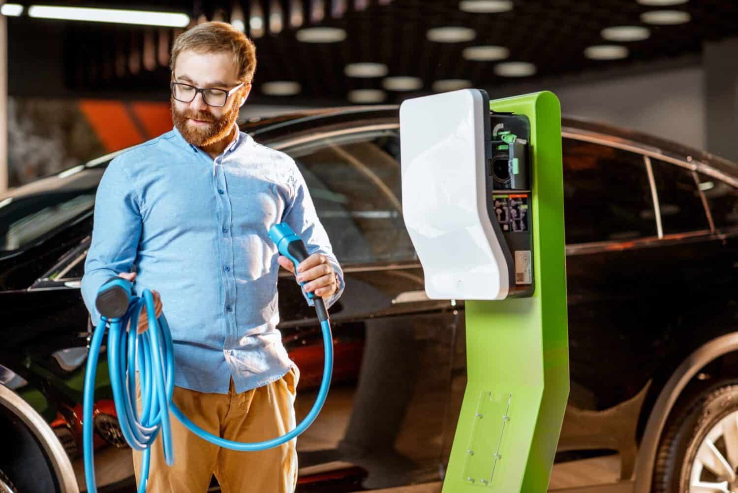 Cover Image for Verkehrsminister, Baden-Württemberg: „E-Laden muss so sicher wie einfach sein“