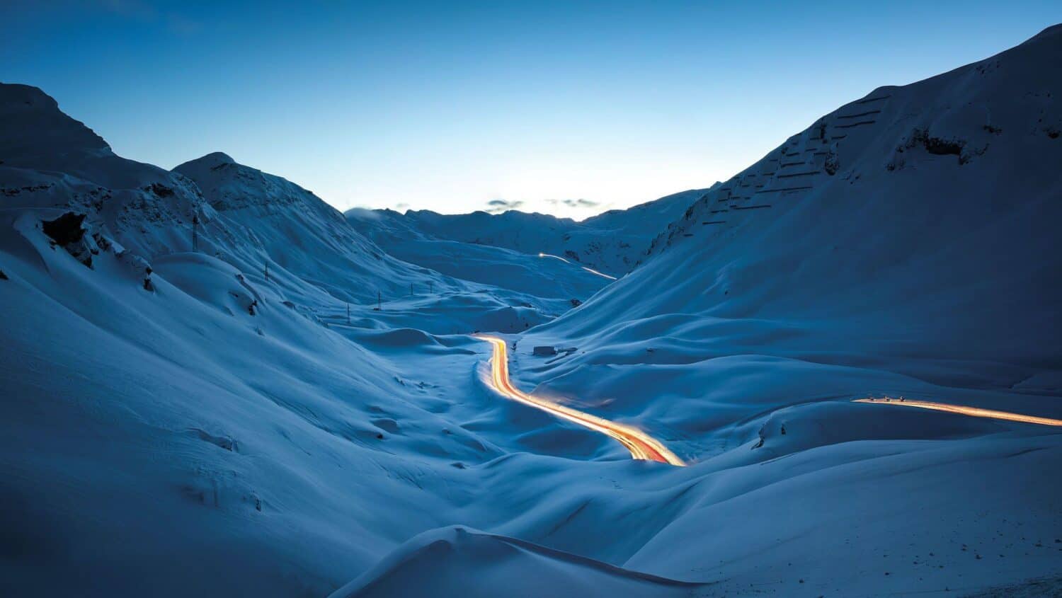 Cover Image for Wie auf Schienen über Schnee: Was vier Elektromotoren alles können