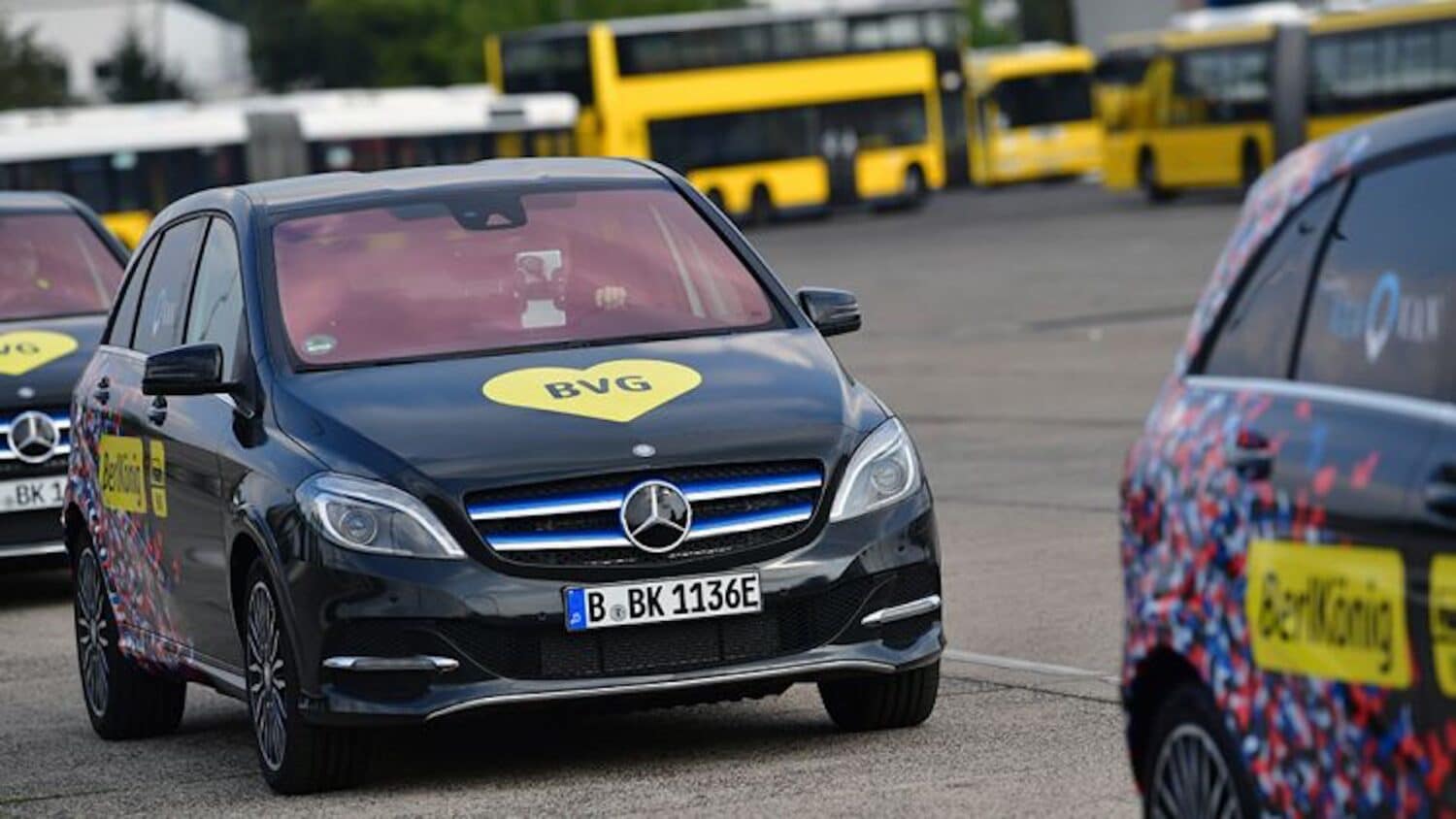 Cover Image for Berliner Sammeltaxi Berlkönig soll rein elektrisch werden und größeres Gebiet erschließen