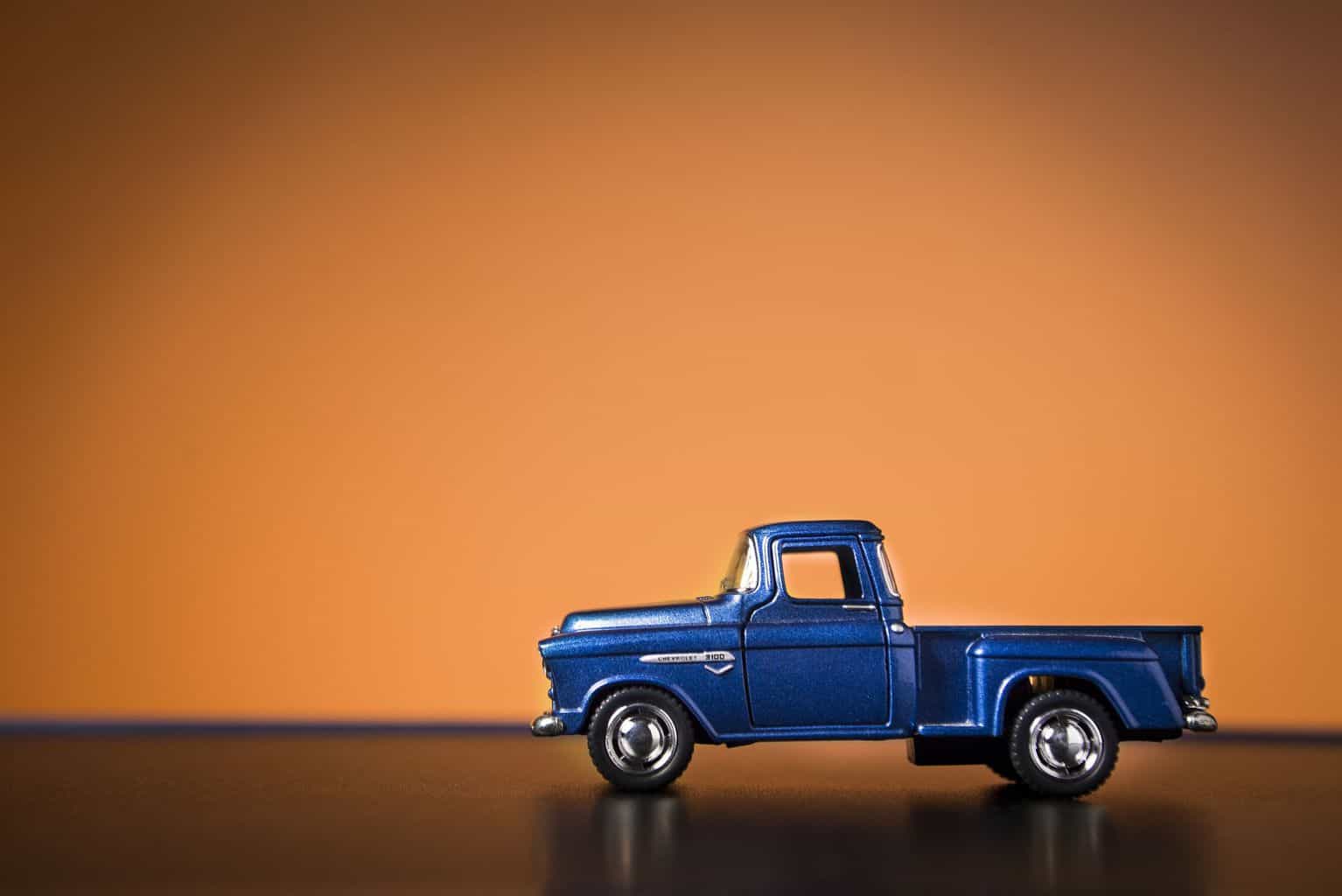 Cover Image for General Motors investiert 2,2 Mrd. US-Dollar im Werk Detroit für E-Autos