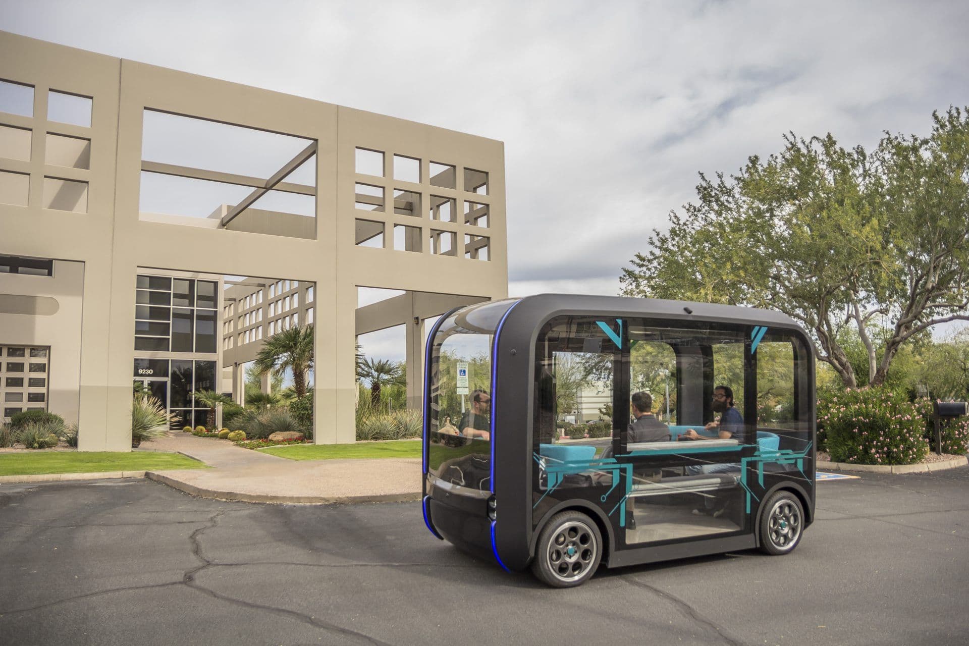 Olli 2.0: 3D-gedrucktes, elektrisches, autonom fahrendes Passagier-Shuttle