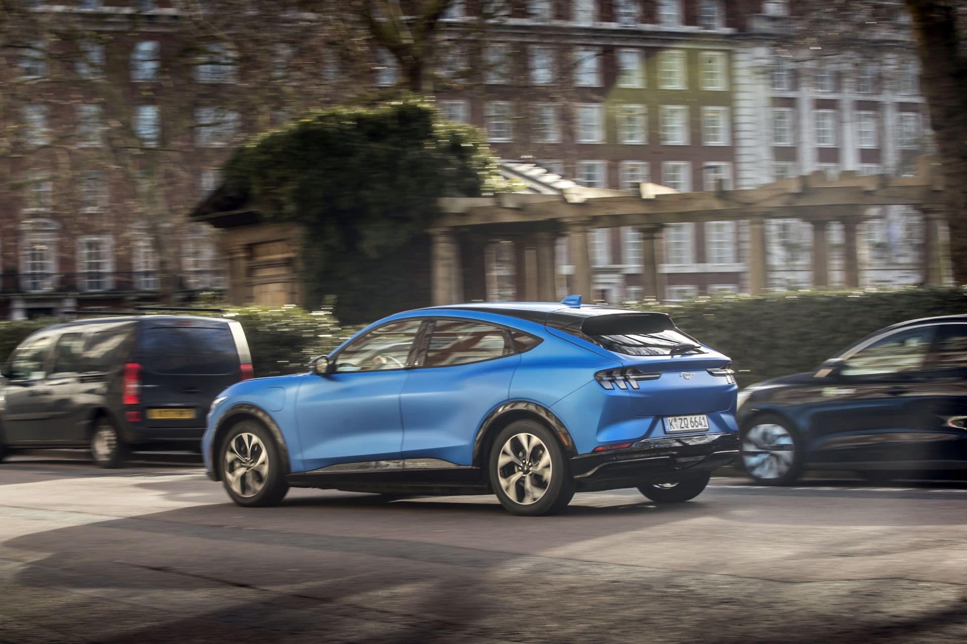 Cover Image for Ford Mustang Mach-E kommt erst 2021 nach Europa – USA noch in 2020