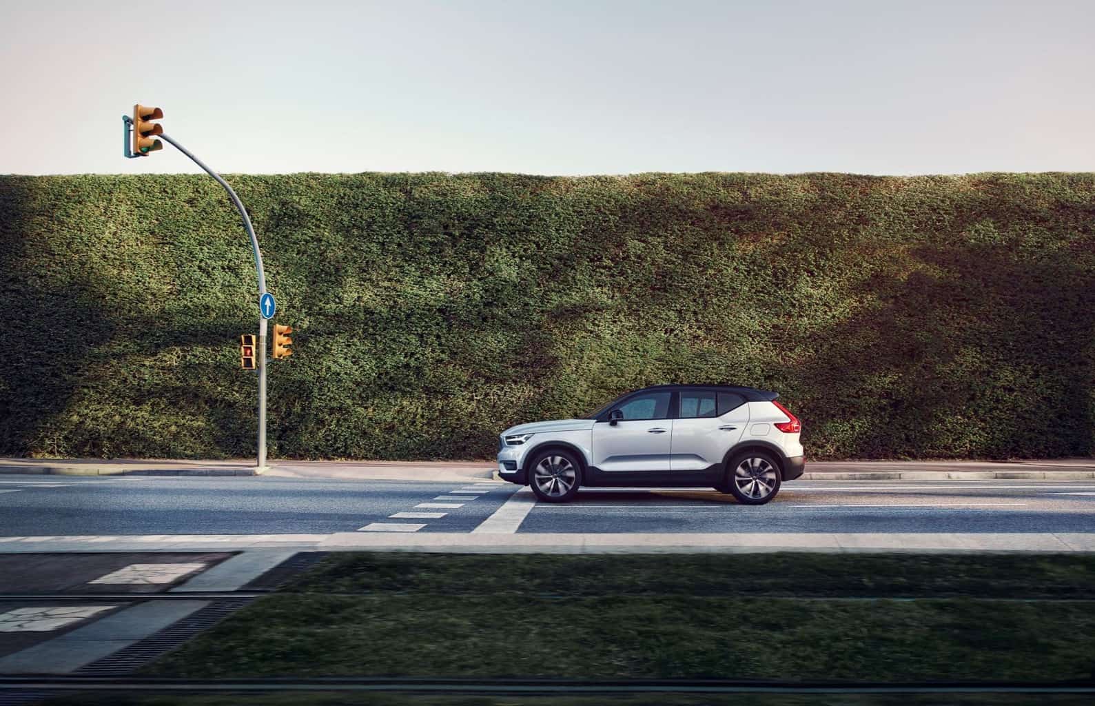 Cover Image for Volvo XC40 Recharge P8 AWD ab 62.000 Euro bestellbar