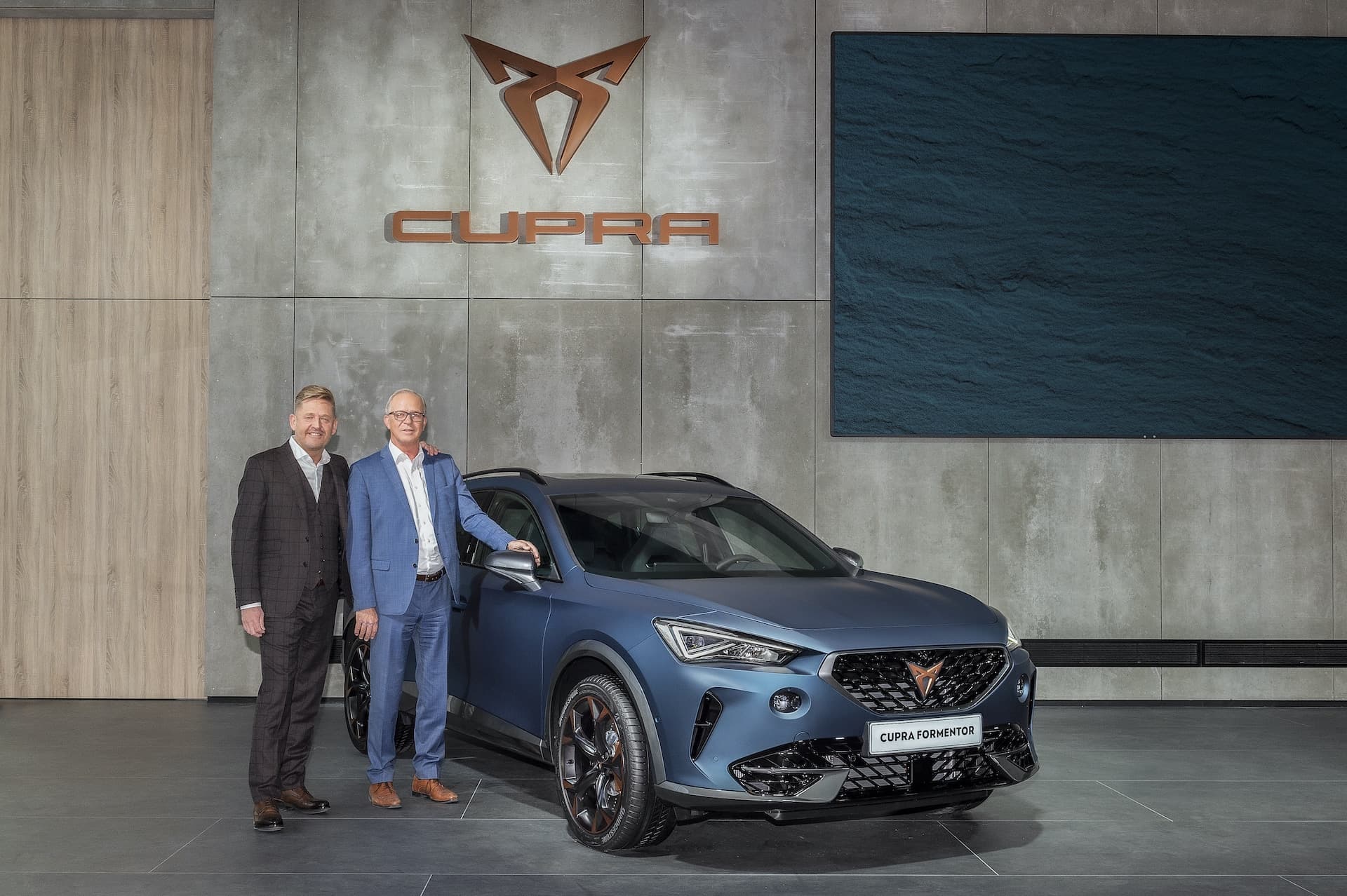 Cover Image for Seat und Cupra gehen in die Elektro-Offensive