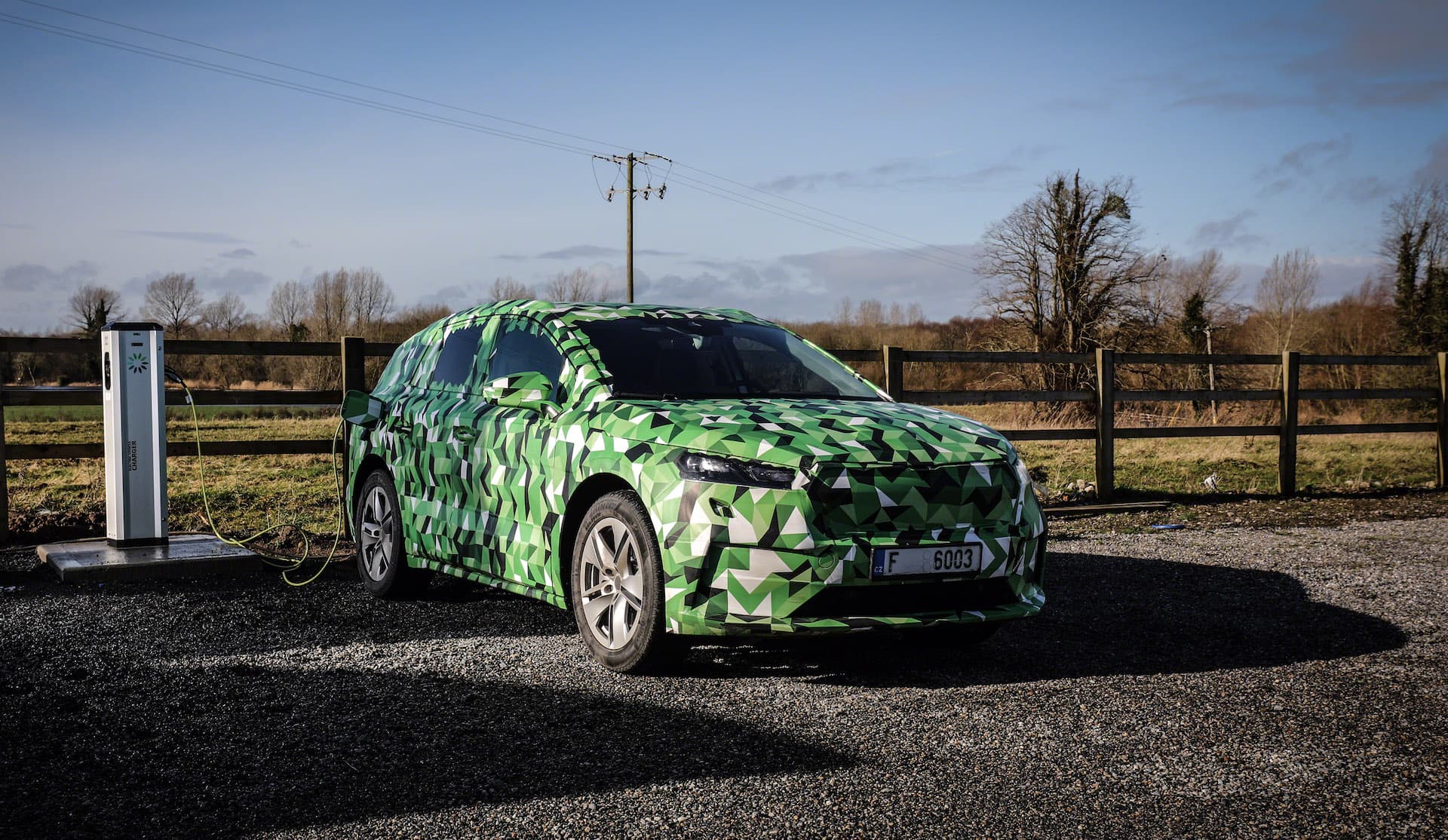 Cover Image for Skoda stellt als erstes MEB-Elektroauto den SUV ENYAQ iV vor