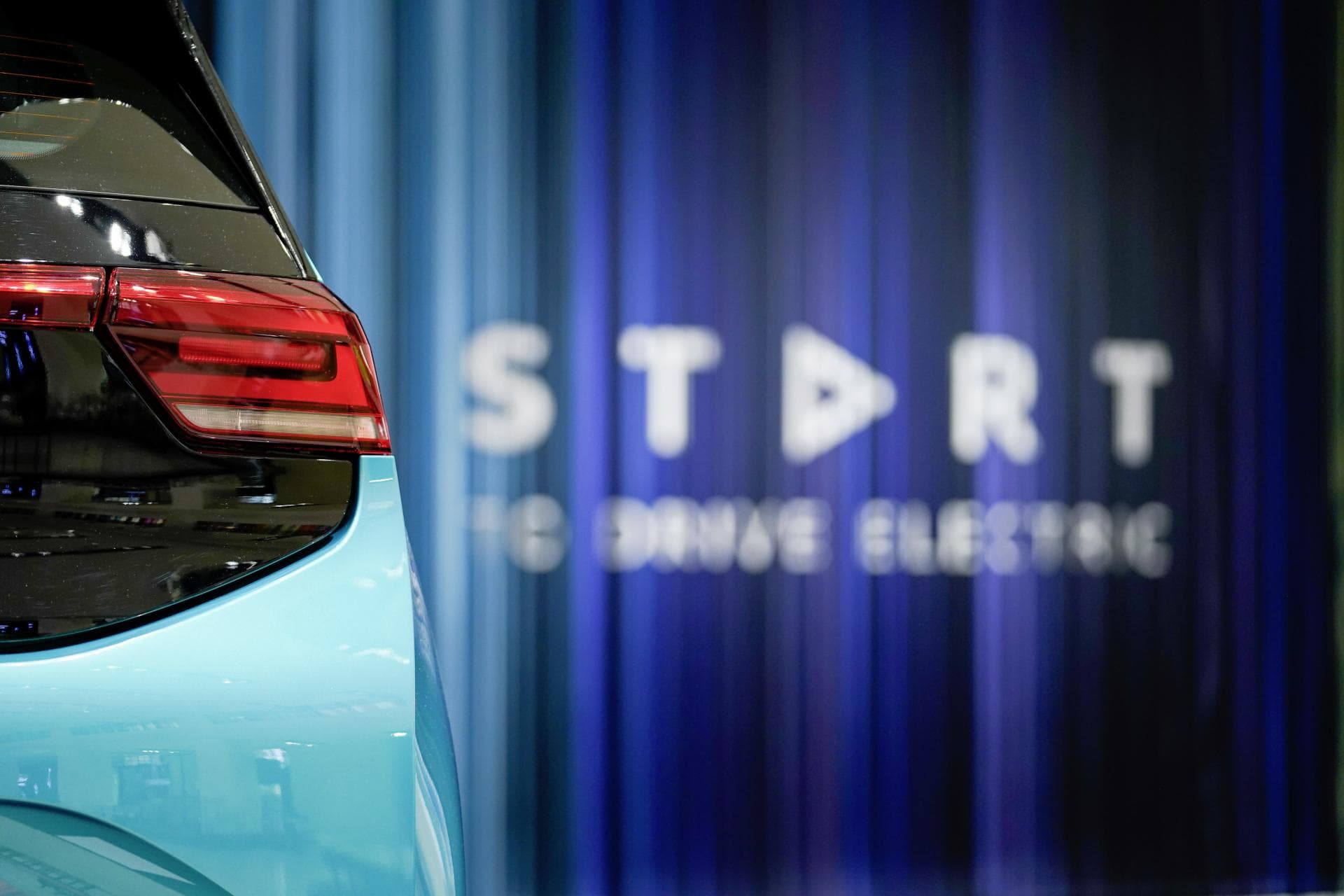 VW ID.3-Technikprobleme: Brandstätter folgt auf Diess und soll’s richten!