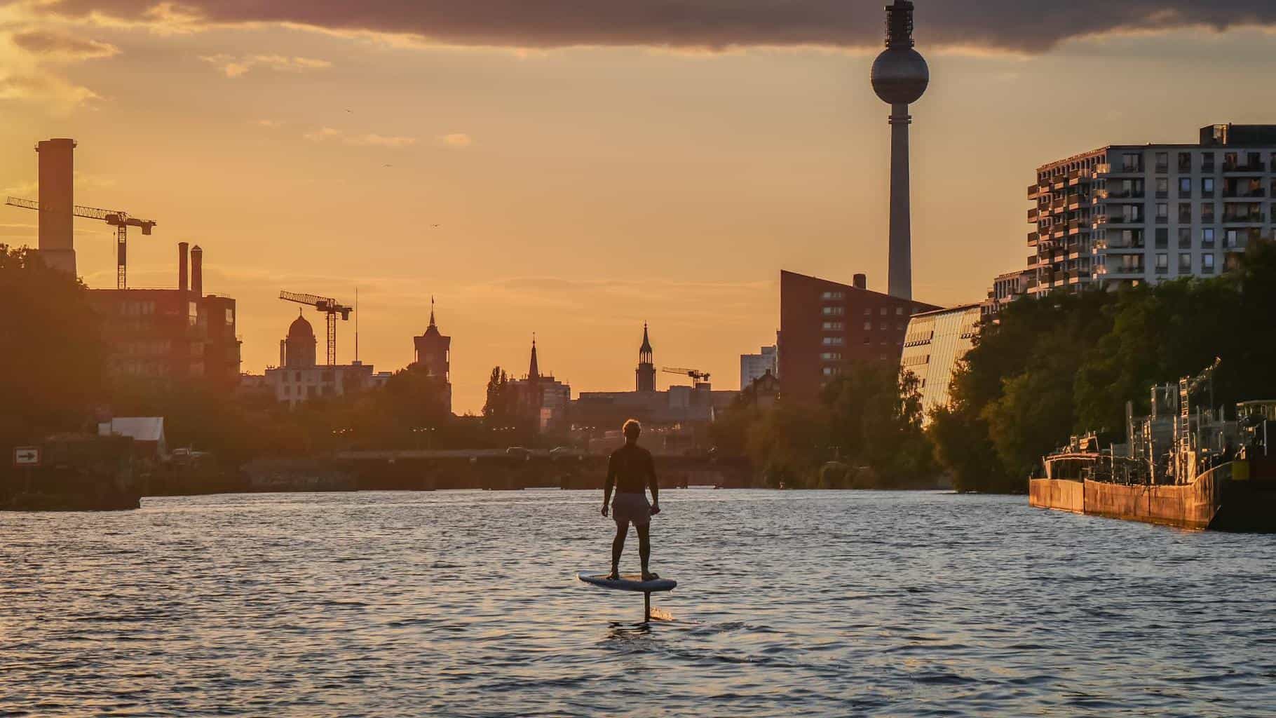 Elektromobilität auf dem Wasser – Die E-Surfer sind da