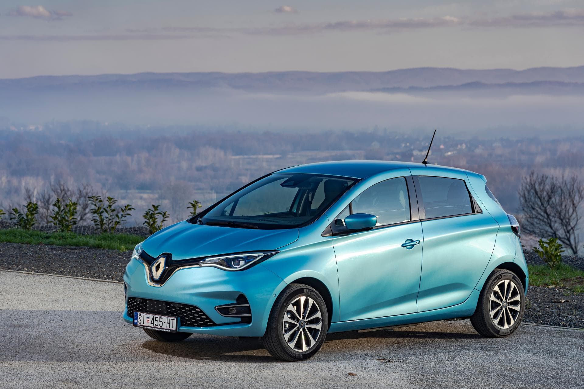 Cover Image for Frankreich: Verkäufe von Renault-Elektroautos boomen im ersten Halbjahr