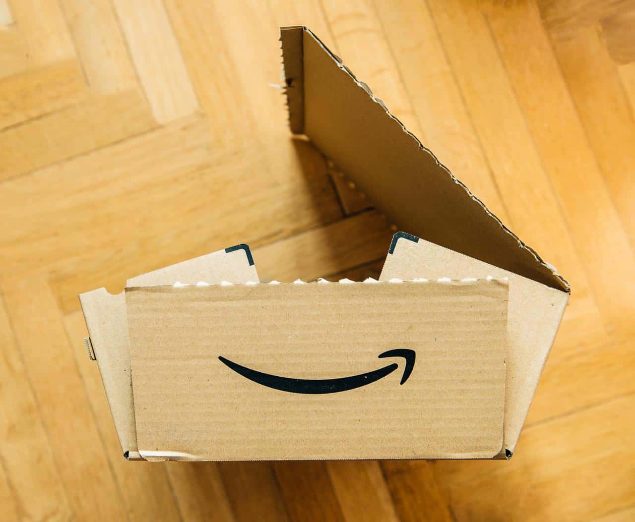 Cover Image for Amazon elektrifziert Deutschland – beginnt in Essen mit 340 Ladestationen