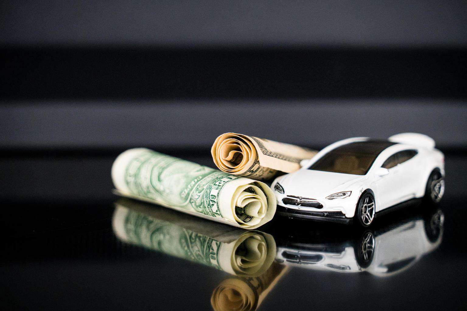 Cover Image for BAFA: Großteil der Anträge für E-Auto Kaufprämie wird nicht abgelehnt