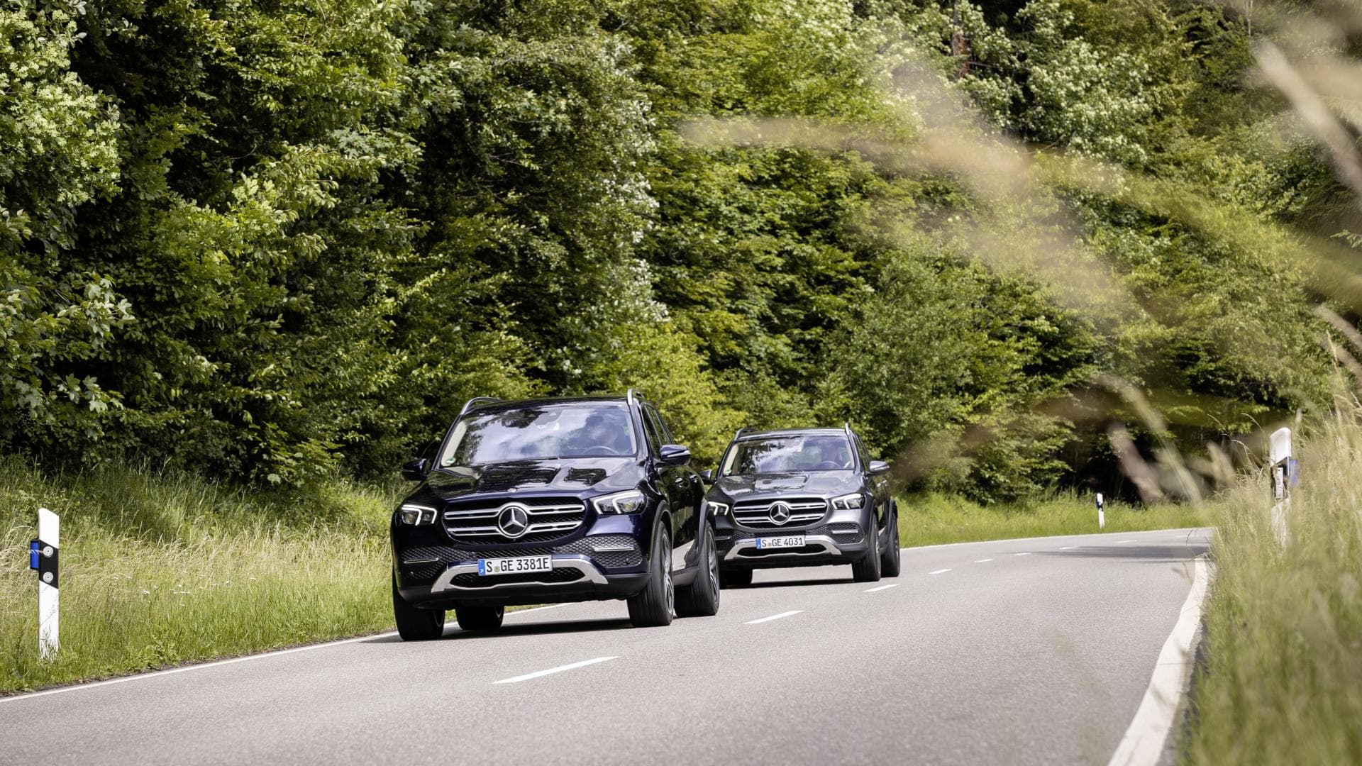 Cover Image for Mercedes-Benz: Auslauf von Verbrenner „wird noch eine Weile dauern“