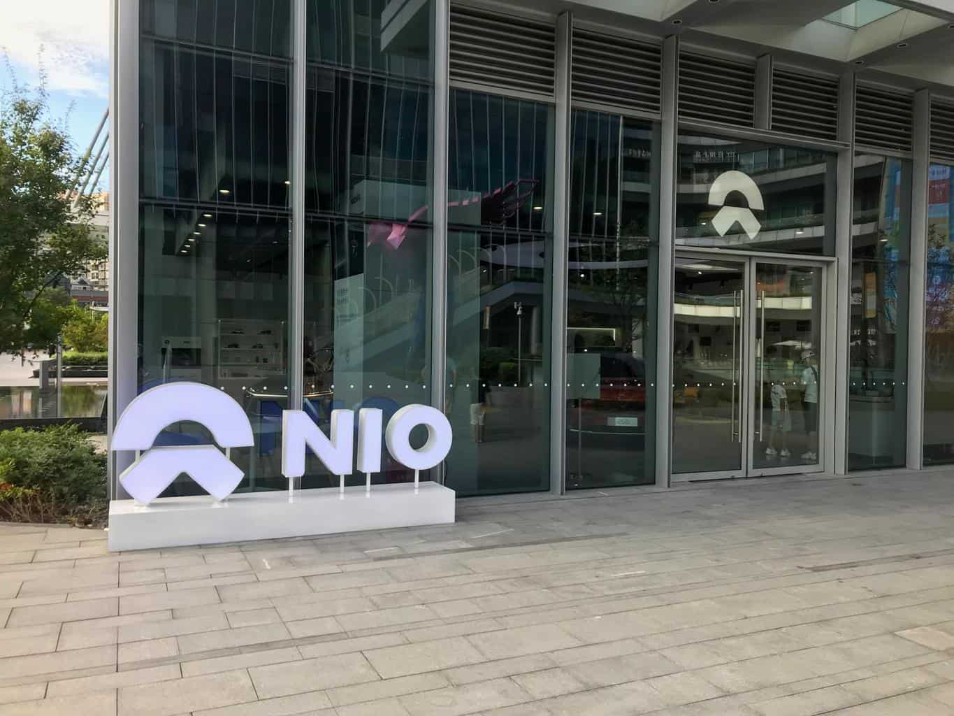 Cover Image for NIO will Tesla mit 30.000 starken „Destination Charger“-Netz Konkurrenz machen