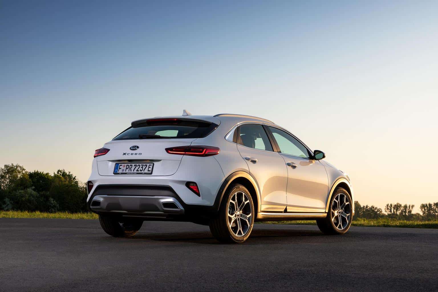 Cover Image for KIA:  Bereits jeder vierte Neuwagen der Marke mit elektrifiziertem Antrieb
