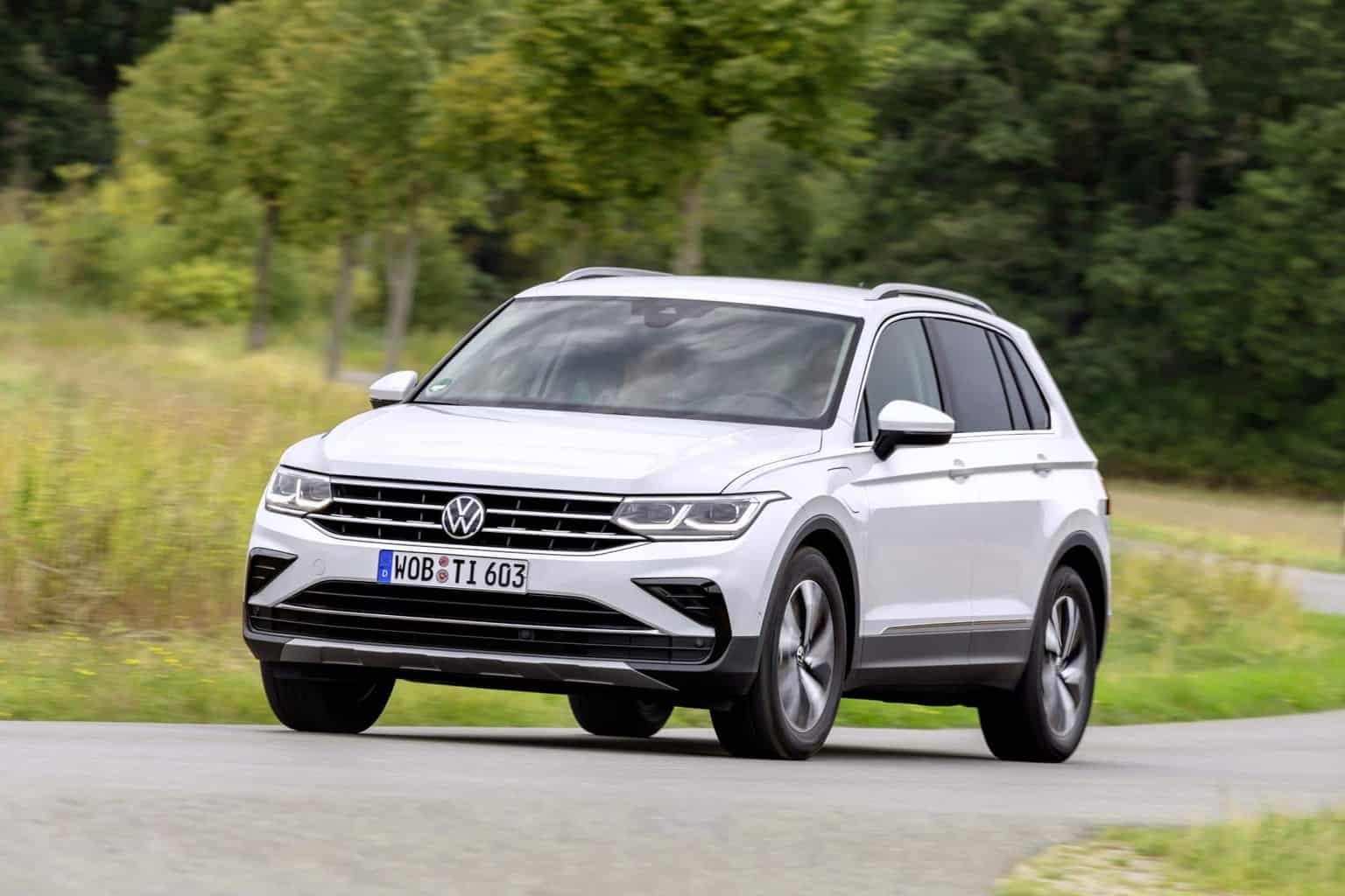 Cover Image for VW Tiguan: Als Doppelherz. Ohne Allrad, aber mit 50 elektrischen Kilometern